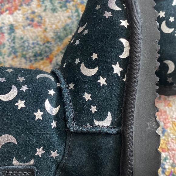 UGG Bailey Bow Sun & Moon Fleece Lined 7 - Picture 3 of 11